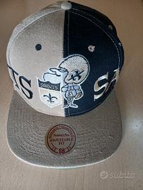 Cappellino Mitchell & Ness “Saint” Beige/Nero con 