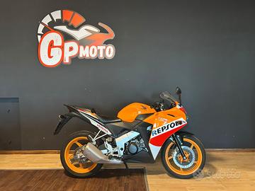 Honda CBR 125 R repsol