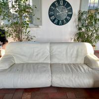 DIVANO EDRA IN PELLE BIANCA