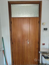 Portone di ingresso appartamento e altre porte