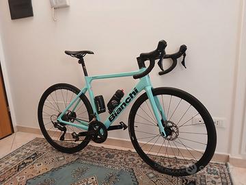"BICI BIANCHI SPRINT NUOVA , 105 Shimano mis. 55"