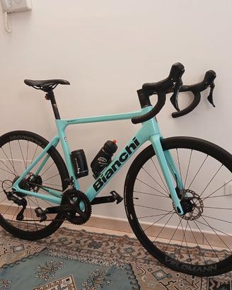"BICI BIANCHI SPRINT NUOVA , 105 Shimano mis. 55"