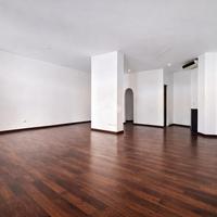 MULTILOCALE A REGGIO NELL'EMILIA