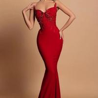 Stupendo vestito rosso