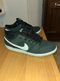 Nike SB Dunk Low Pro Black Gum 45 EU / 11 US