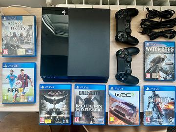 Ps4 Sony + 2 controler e 7 giochi