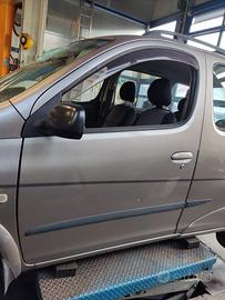 Porta anteriore sx nuda TOYOTA YARIS VERSO 2003