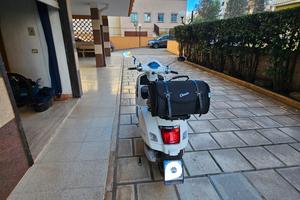 vespa 300 gts super anno 2024