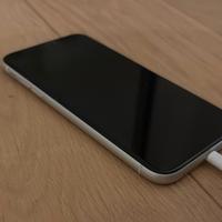 iPhone 11 white 128 GB