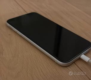 iPhone 11 white 128 GB