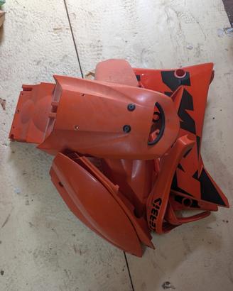 carene KTM LC4