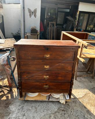 Antica cassapanca rustica cilentana