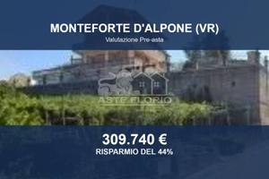 Immobile in asta di 464 m² con più di 5 locali a M