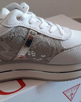 Scarpe snickers Guess nr. 41