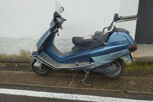 Ricambi piaggio hexagon 250