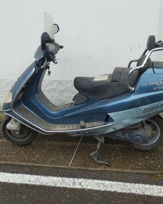 Ricambi piaggio hexagon 250