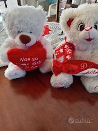 peluche come nuovi 5€ cadauno mi