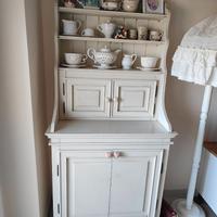 Credenza shabby
