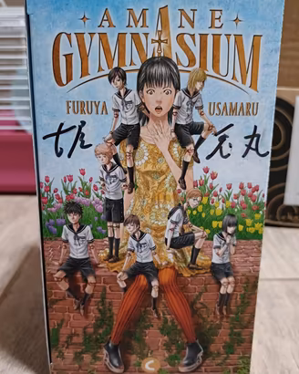Amane Gymnasium box autografo Usamaru Furuya 