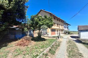 CASA SEMINDIPENDENTE A COSSATO