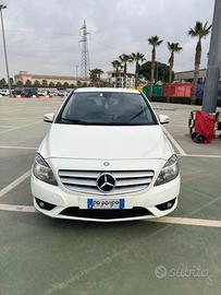 MERCEDES B 180 CDI Automatic Executive