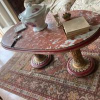 Tavolo ovale in marmo 40/50 con gambe in legno