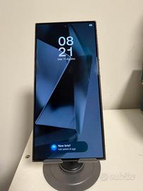 SAMSUNG GALAXY S24 ULTRA 256GB – PARI AL NUOVO