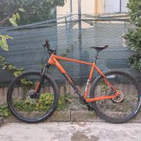 CUBE MTB ACID Ginger 'nBlack