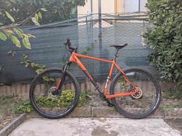 CUBE MTB ACID Ginger 'nBlack