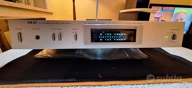 Amplificatore finale Akai PA-W04