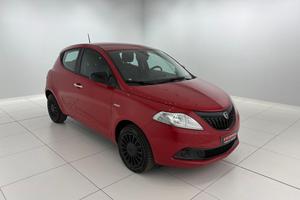 LANCIA Ypsilon 1.0 firefly hybrid Silver s&s 70cv