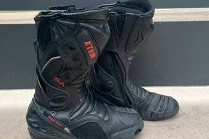 Stivali moto racing XTRM – Taglia 39 (UK 5 / US 6)