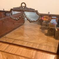 Specchiera antica, da vedere