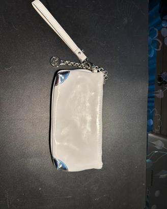 Pochette a mano