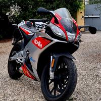 Aprilia RS 125 4 tempi