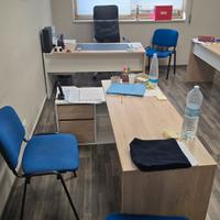 Mobili ufficio in svendita 