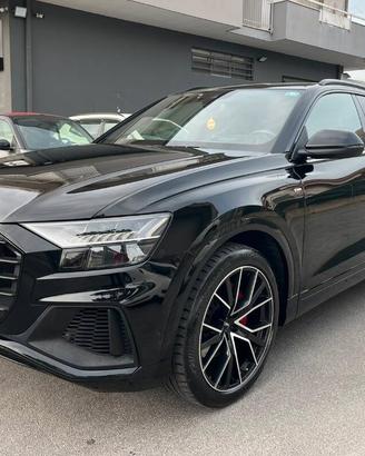 Audi Q8 50 3.0 tdi mhev quattro tiptronic
