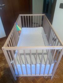 Lettino Ikea completo di materasso e paracolpi
