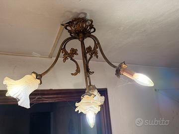 Due lampadari vintage ottone 3 luci vetro decorato