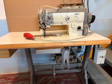 macchina da cucire industriale