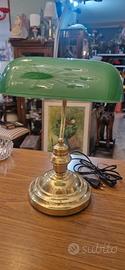 lampada ministeriale 