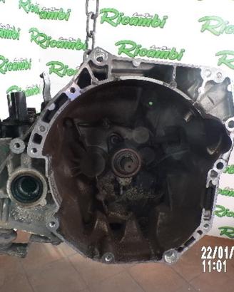CAMBIO 5 MARCE MICRA K13 1.2 LPG ANNO 2011