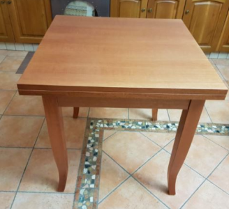 Tavolo quadrato 90x90 come nuovo