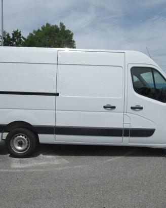 Nissan Interstar 2.3 dCi 135cv P.M.T.M. (L2H2)
