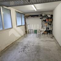 2 garage separati