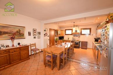 Rif.RM19- casa ind. volpago del montello