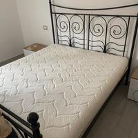 Letto matrimoniale + materasso