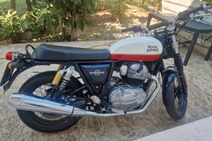 Moto Royal Enfield Interceptor 650cc 11000 KM