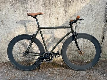 Bici scatto fisso