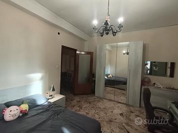 Via pitrè comodo 4 vani con terrazza ben locato